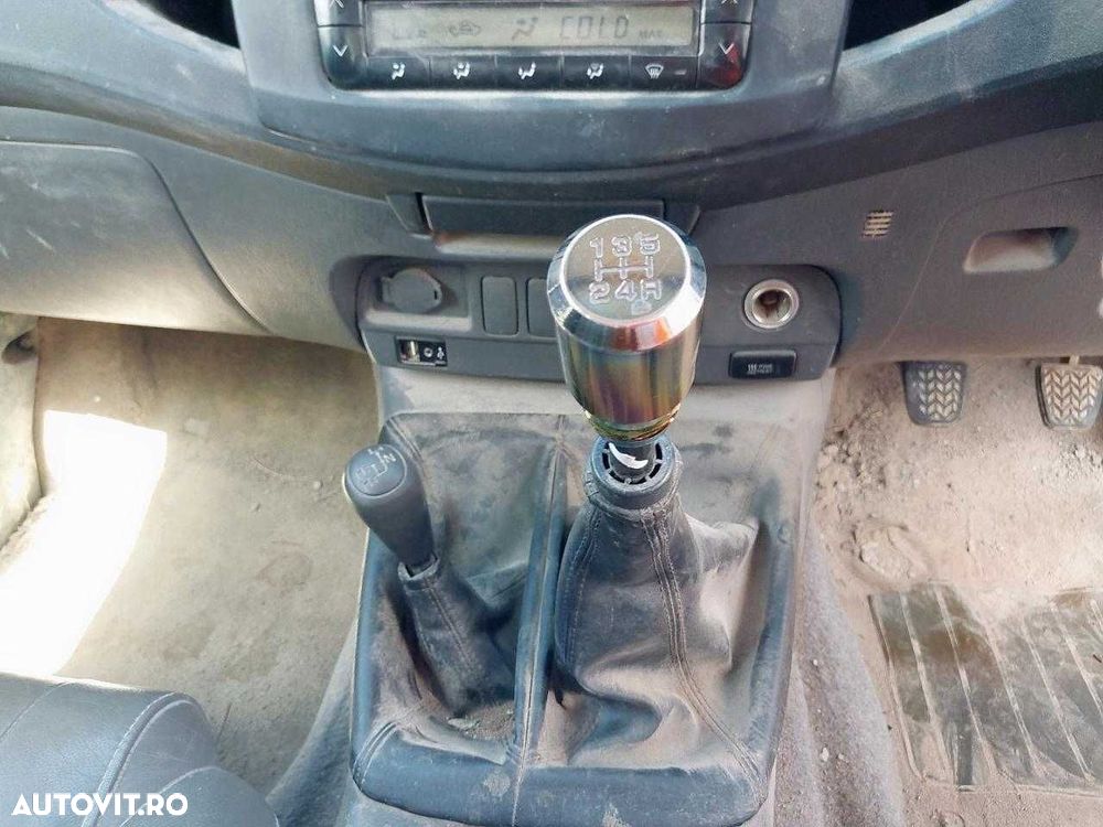 Dezmembrez Toyota hilux  3.0 Diesel D-4D ; 126KW/171CP 2005-2015 - 7
