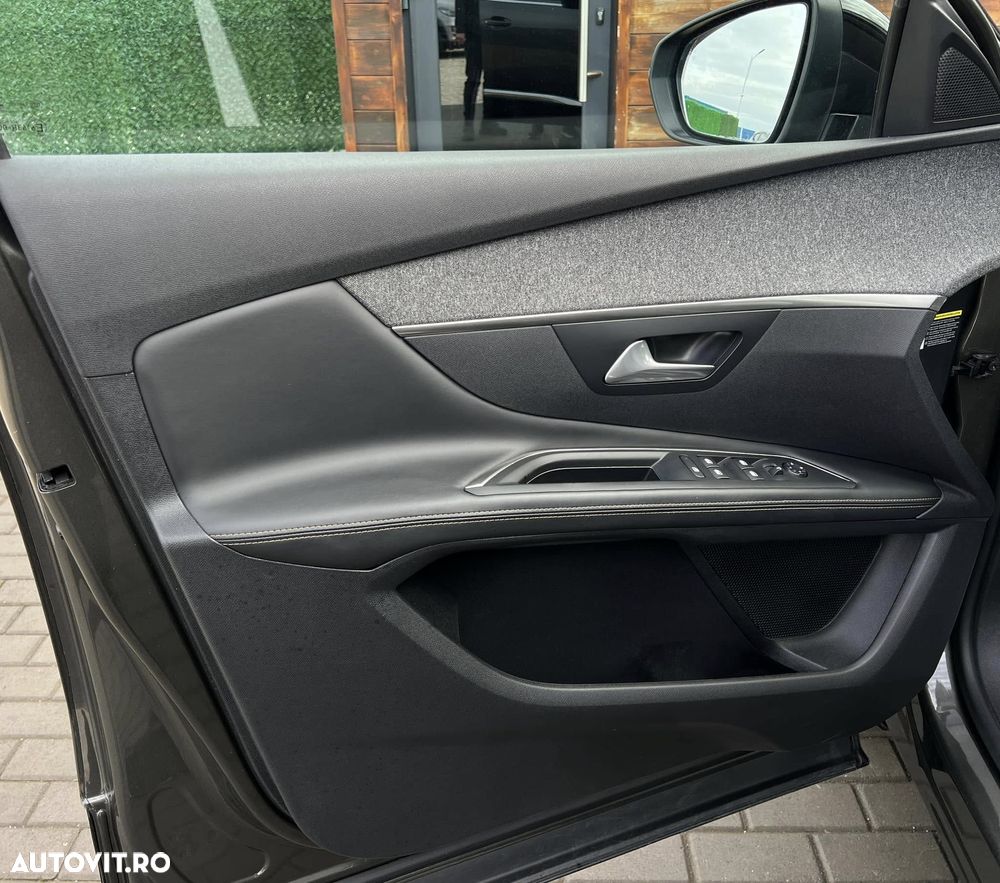 Peugeot 3008 1.5 BlueHDI S&S EAT8 GT-Line - 22