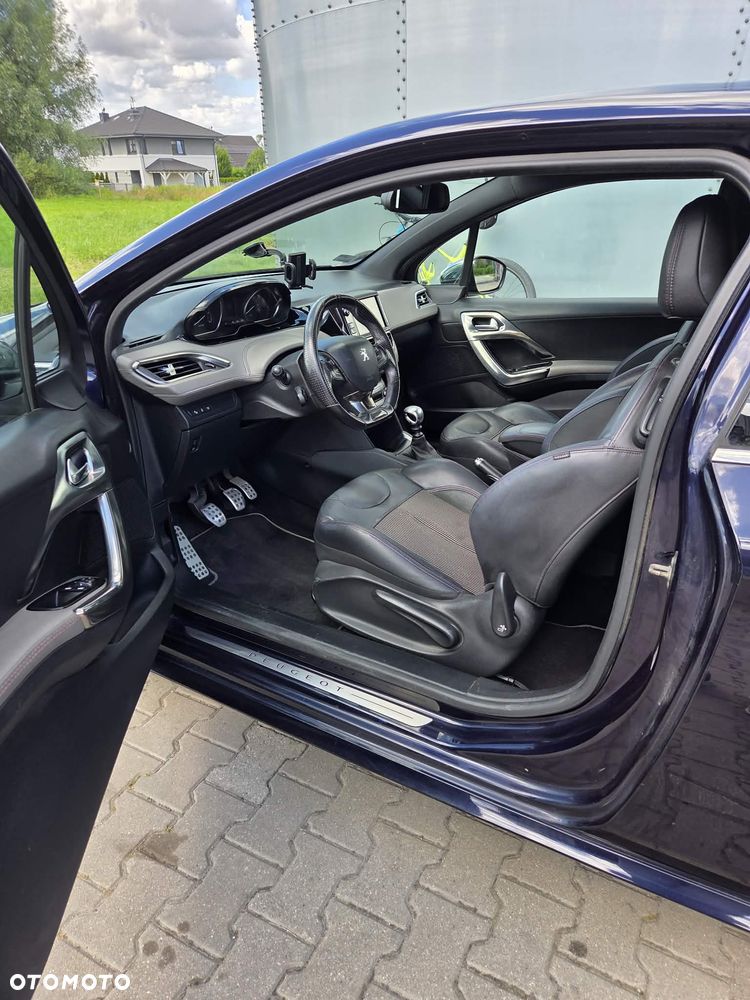 Peugeot 208 ver-e--hdi-fap-115-stop-start-xy - 6