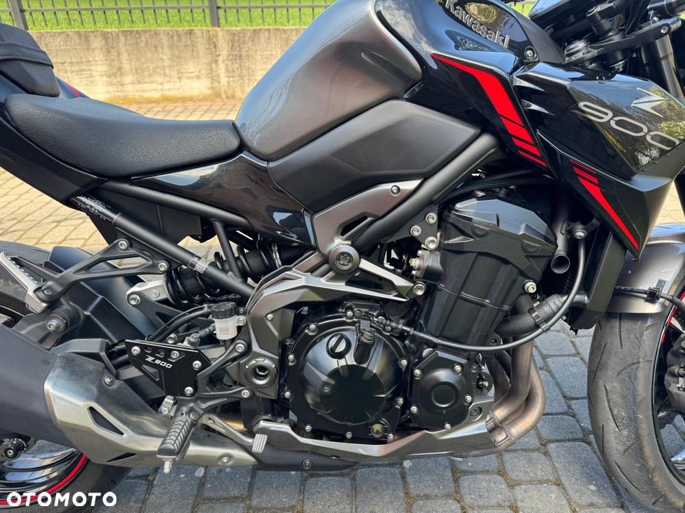 Kawasaki Z 900 - 7