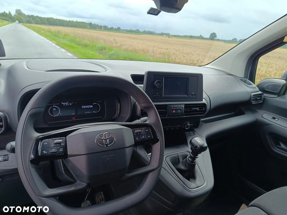 Toyota Proace city - 18