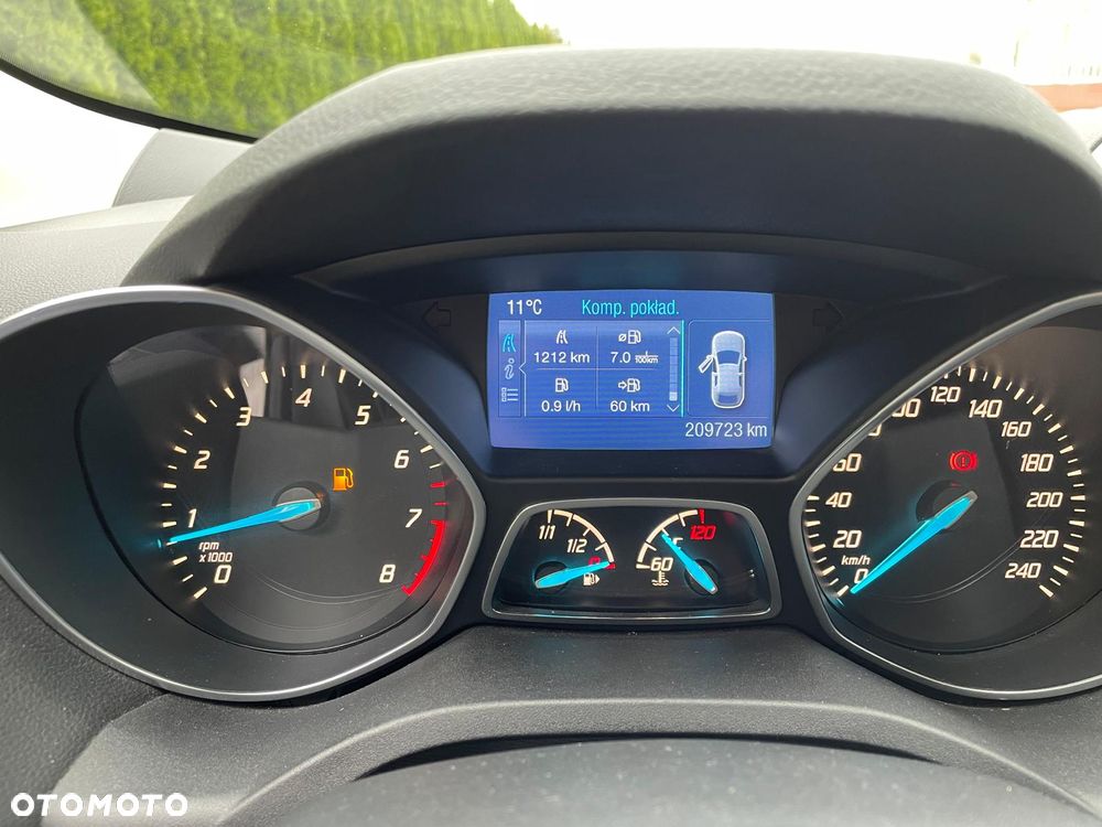 Ford Kuga 1.6 EcoBoost 2x4 SYNC - 6