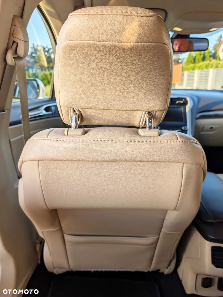 Ford Mondeo - 27