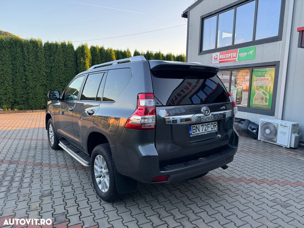 Toyota Land Cruiser 3.0l Turbo D-4D Aut. Luxury - 17