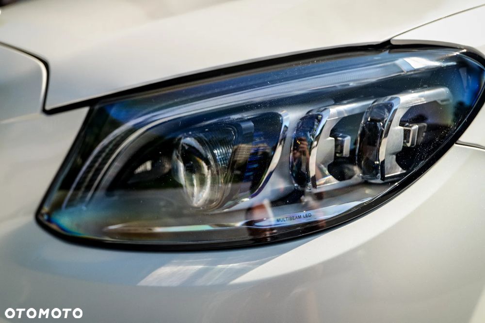 Mercedes-Benz Klasa C 200 4MATIC 9G-TRONIC - 3