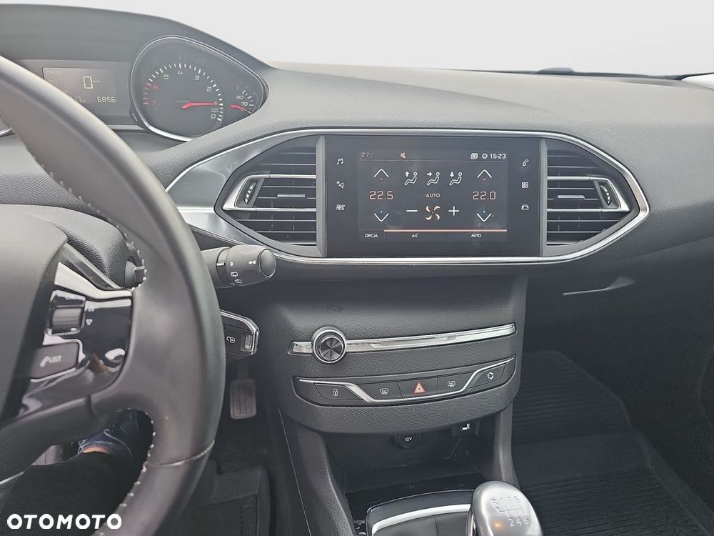 Peugeot 308 1.2 PureTech Active Pack S&S - 22