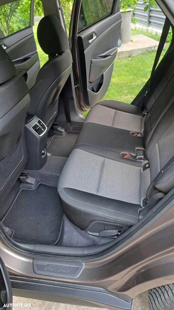 Hyundai Tucson 1.6 GDI 2WD 6MT Style - 13