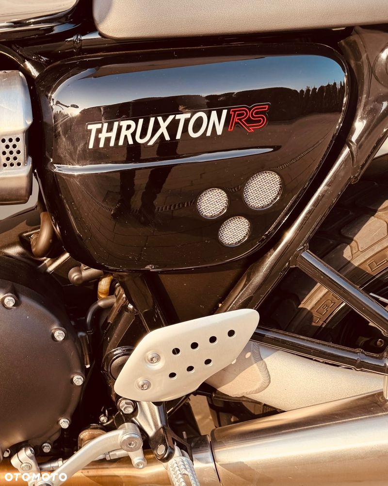 Triumph Thruxton - 19