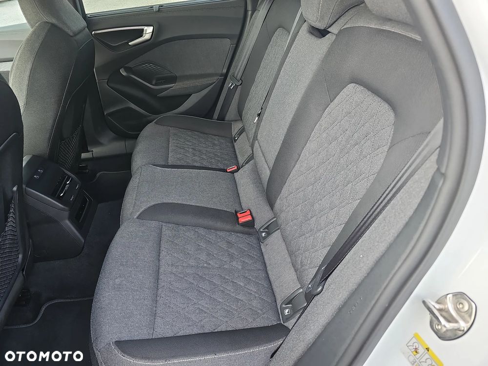 Audi A5 Avant TDI mHEV Quattro S tronic - 13
