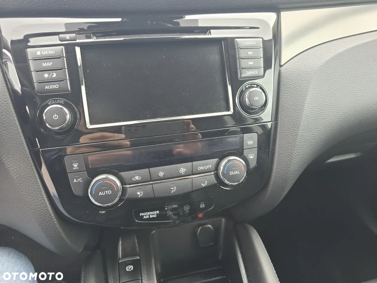 Nissan Qashqai 1.3 DIG-T Tekna - 22
