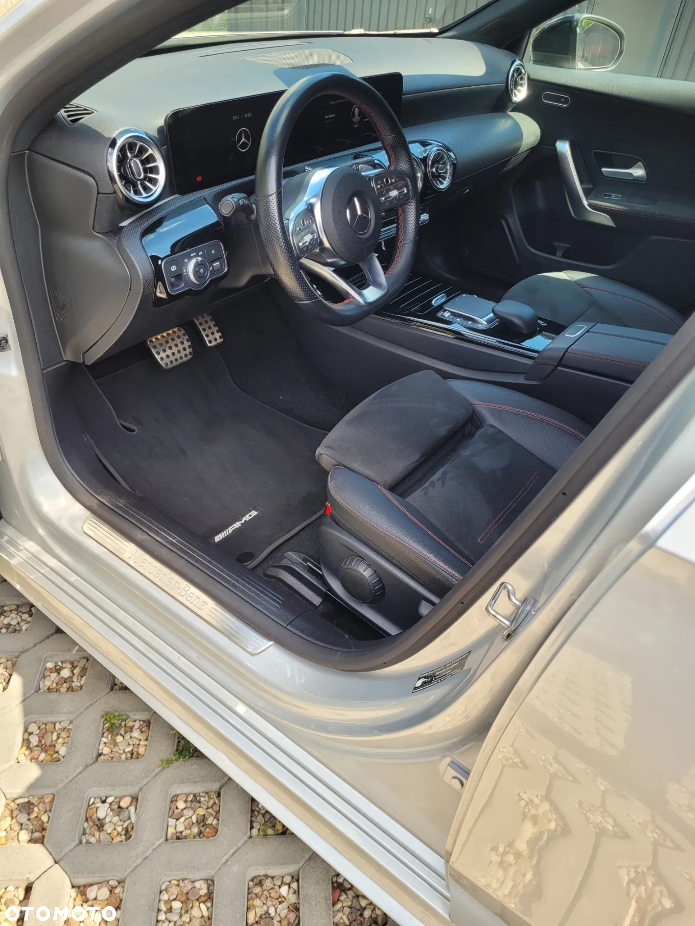Mercedes-Benz Klasa A 200 AMG Line 7G-DCT - 11