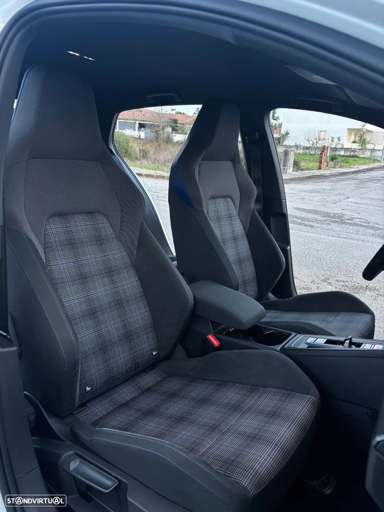 VW Golf 1.4 TSI GTE DSG - 11