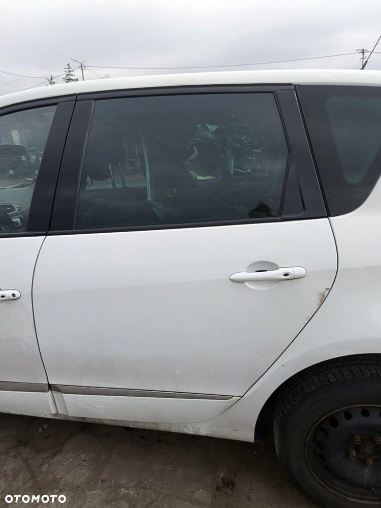 RENAULT SCENIC III 16r DRZWI LEWY TYŁ LEWE TYLNE GOŁE DV369 - 1