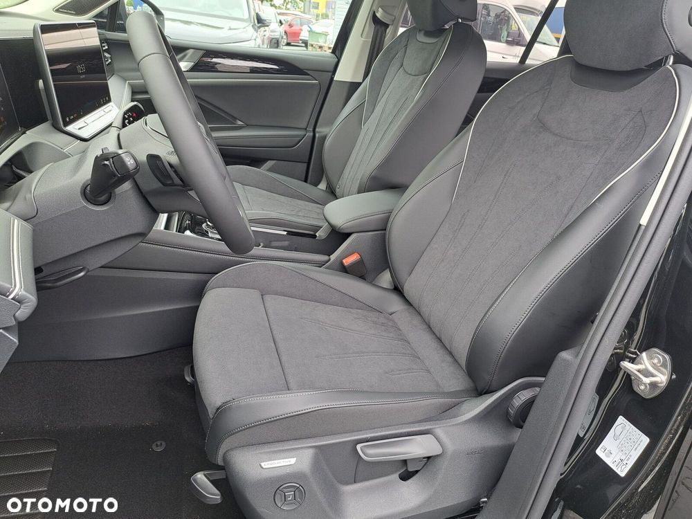 Volkswagen Tiguan 2.0 TDI Elegance DSG - 9