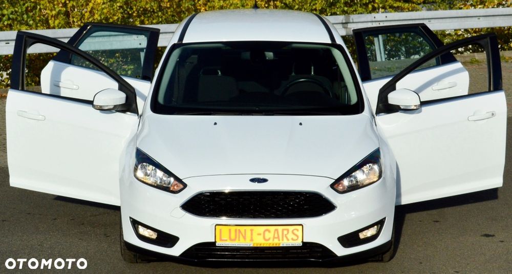 Ford Focus - 24