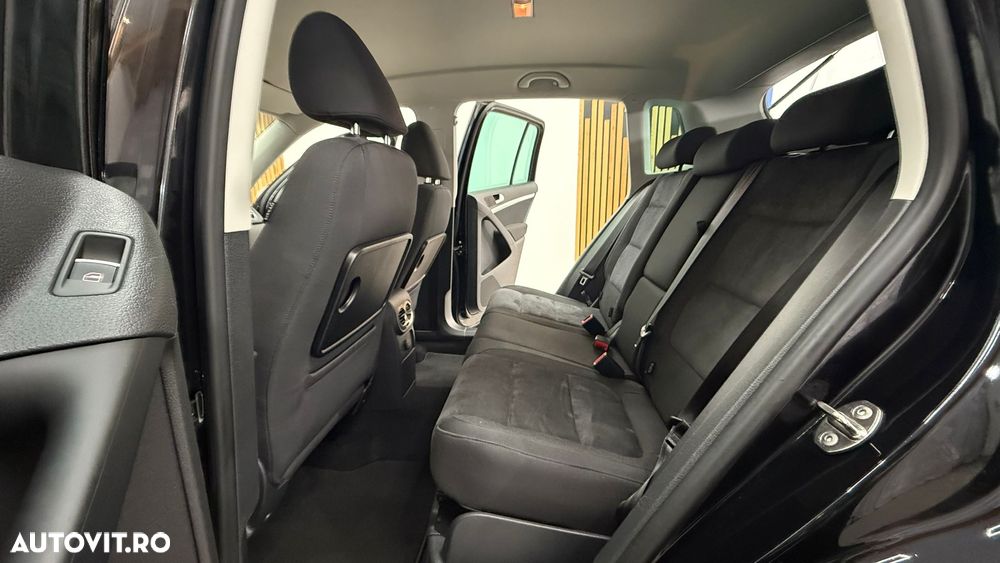 Volkswagen Tiguan 2.0 TDI DPF 4Motion Sport & Style - 8