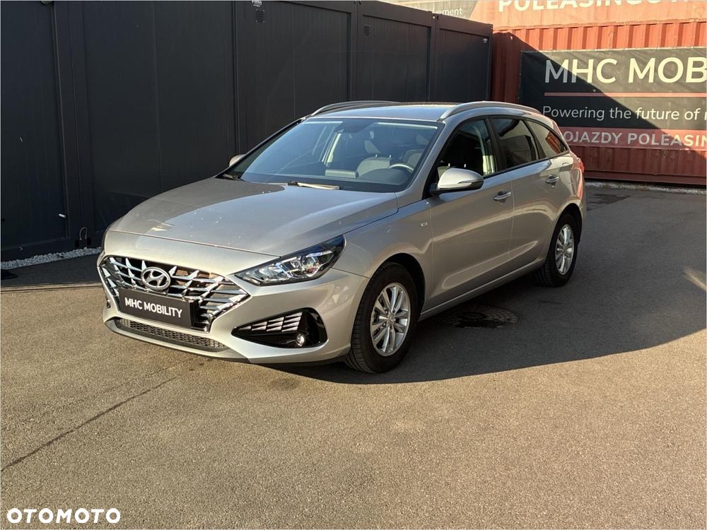Hyundai i30 1.5 T-GDI 48V Modern - 12