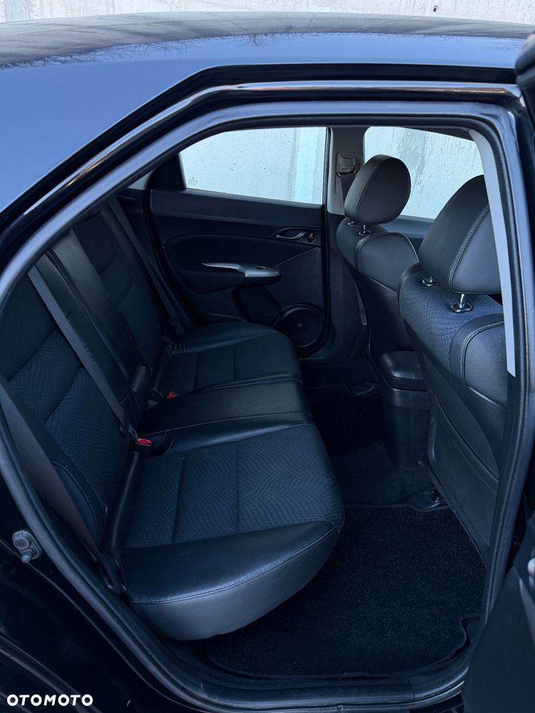 Honda Civic 1.8 GT Special Edition - 14