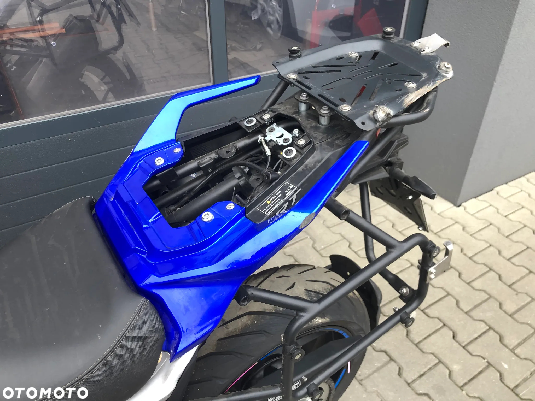 QJMOTOR SRT 800S - 12
