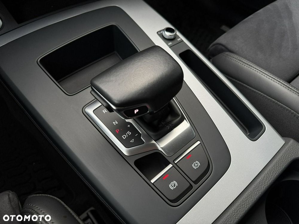 Audi Q5 45 TFSI quattro S tronic - 28