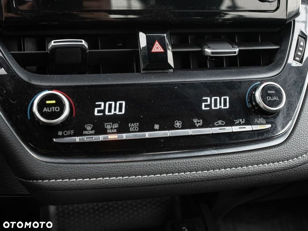 Toyota Corolla - 17