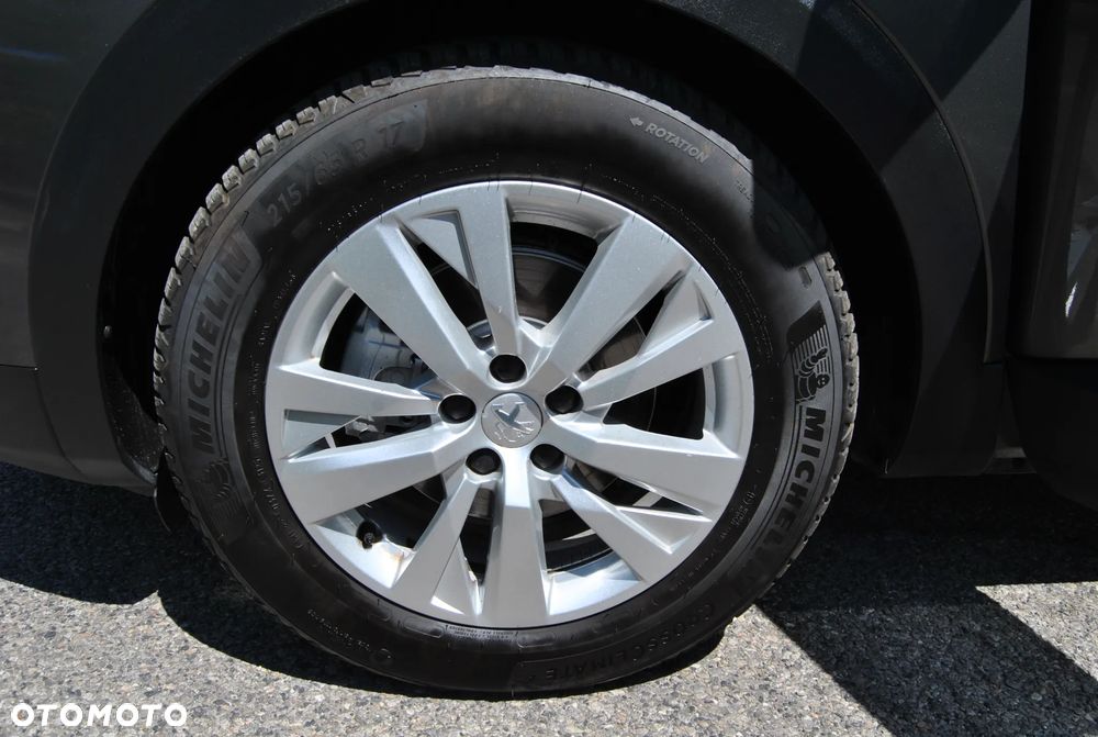 Peugeot 3008 BlueHDi 130 Stop & Start Active Business-Paket - 34
