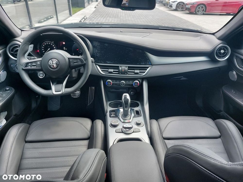 Alfa Romeo Giulia 2.2 D Turbo Veloce Q4 - 14