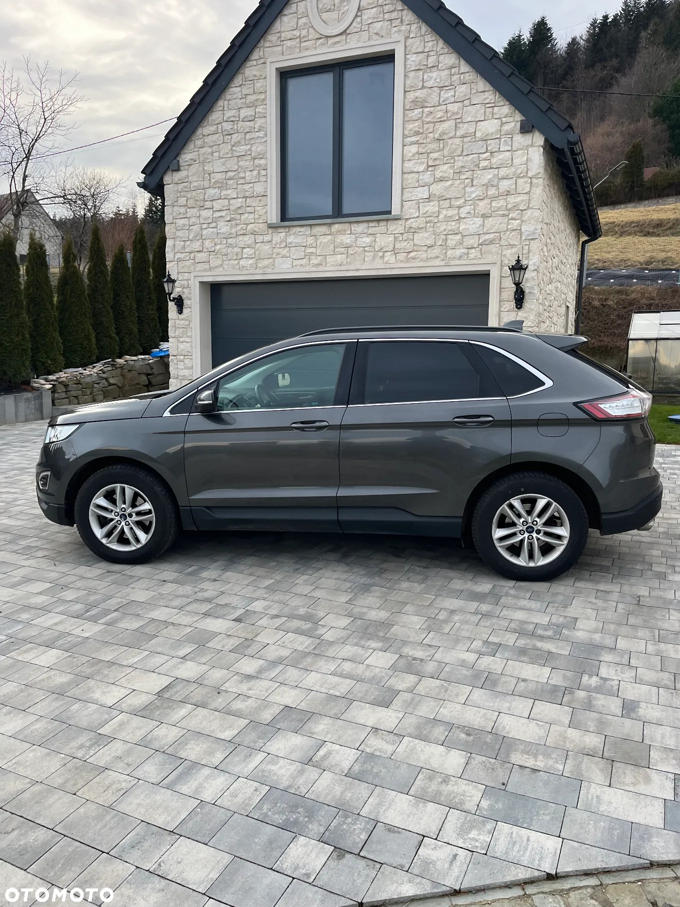 Ford Edge - 5