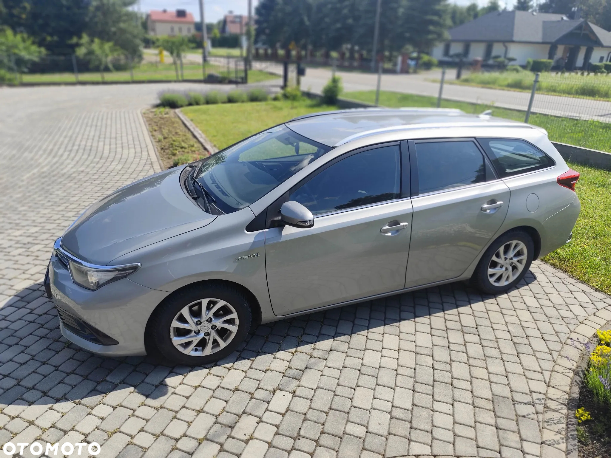 Toyota Auris 1.8 HSD Sol - 15