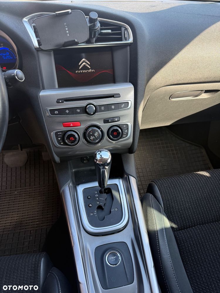 Citroën C4 PureTech 130 Stop & Start EAT6 Shine - 13