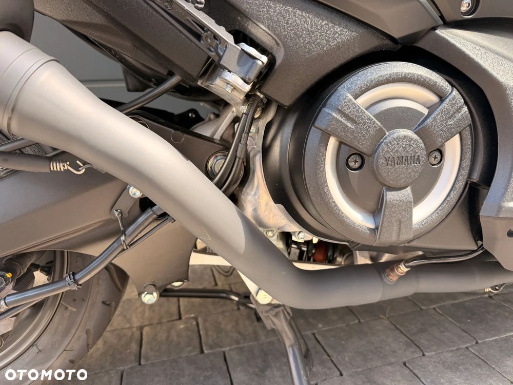 Yamaha Tmax - 27