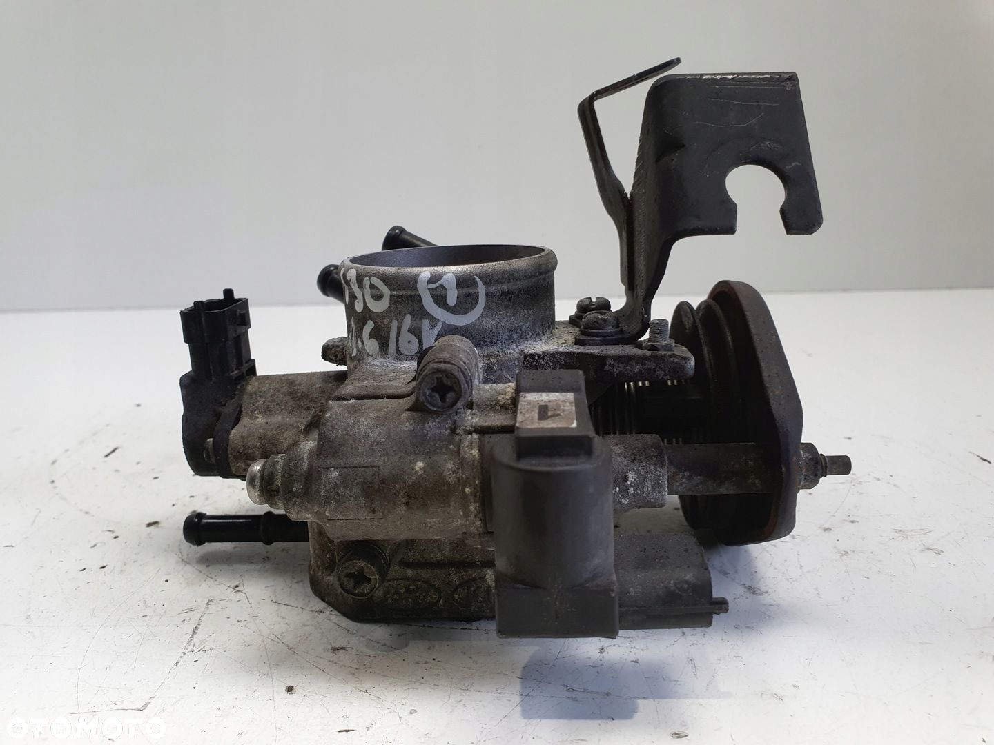Hyundai i30 1.6 16V PRZEPUSTNICA 35170-26910 - 1