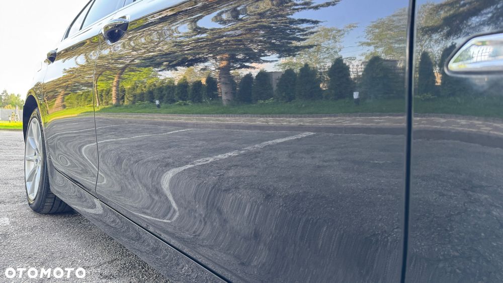 BMW Seria 5 - 16