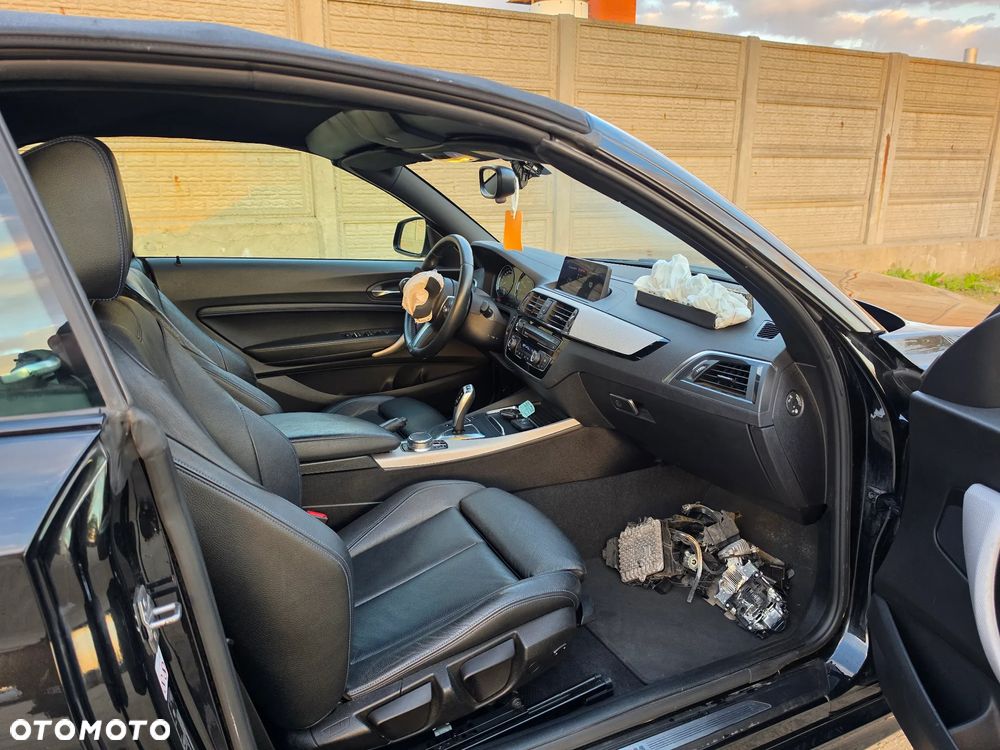 BMW Seria 2 218d M Sport - 11