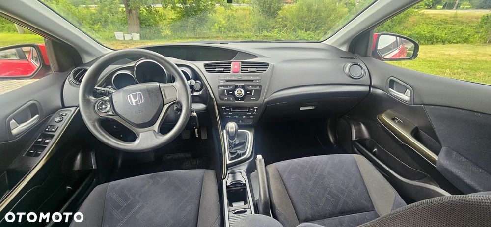 Honda Civic 1.4 i-VTEC Comfort Black Edition - 19