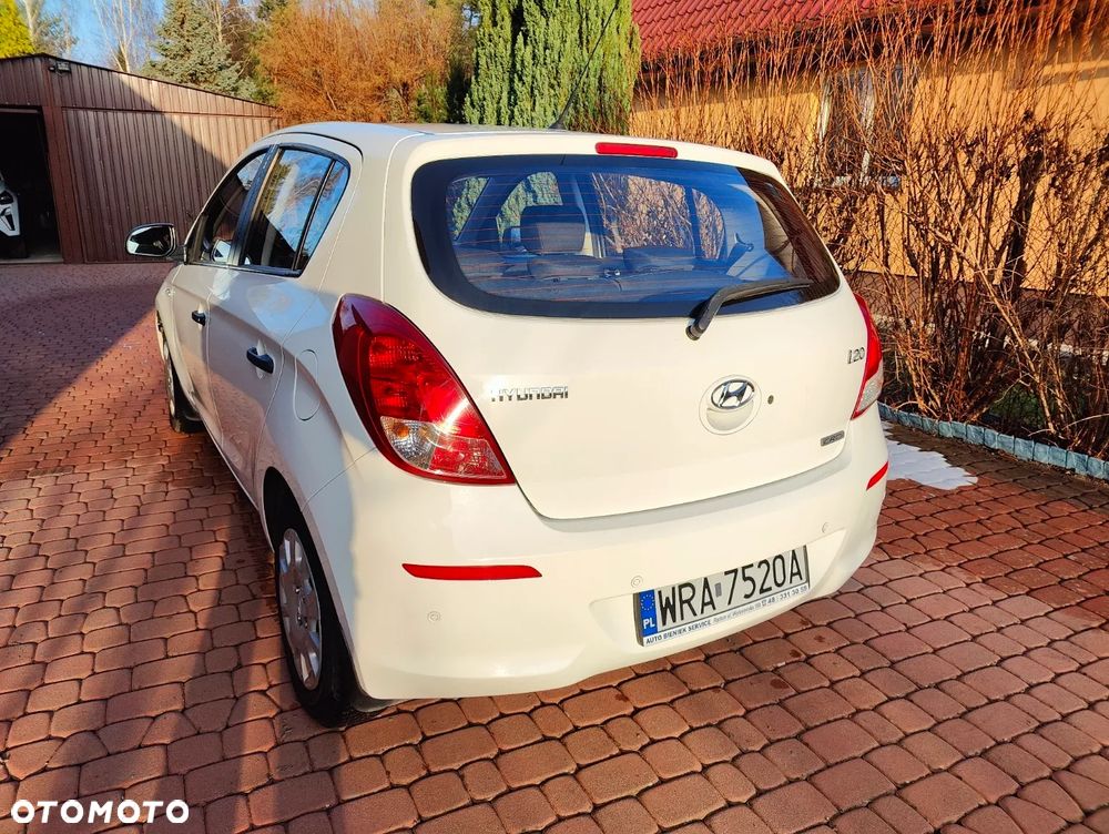 Hyundai i20 - 3