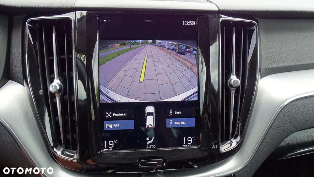 Volvo XC 60 T4 Momentum - 20