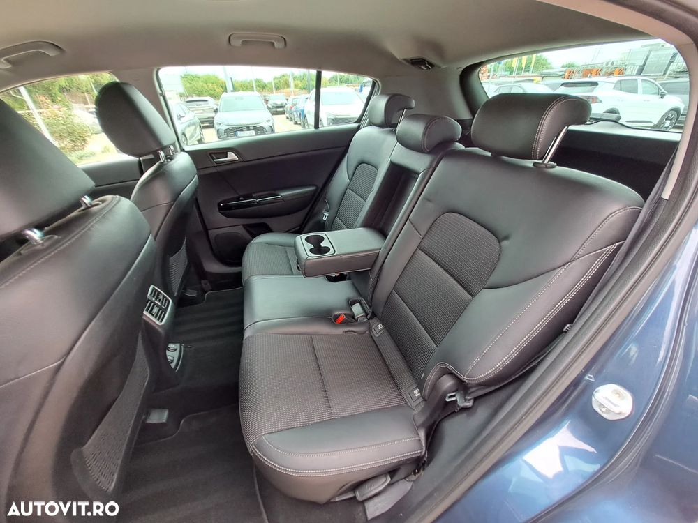 Kia Sportage 1.6 CRDI AWD DCT SPIRIT - 18