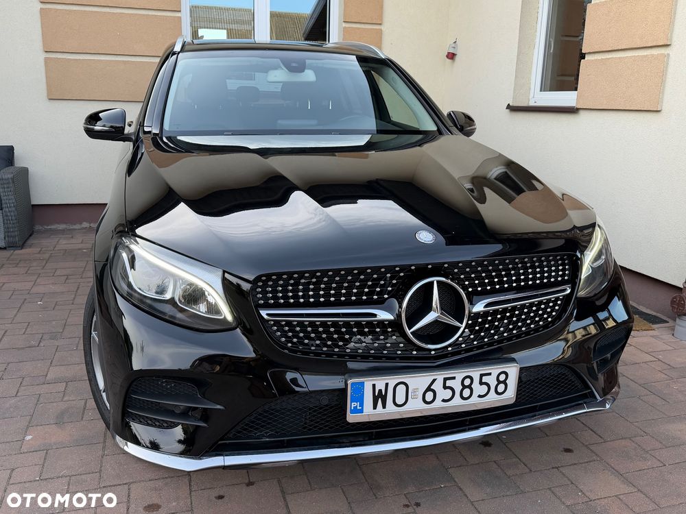 Mercedes-Benz GLC - 13