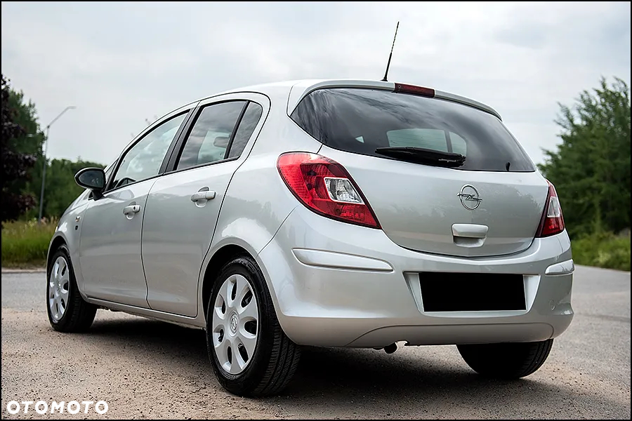 Opel Corsa - 13