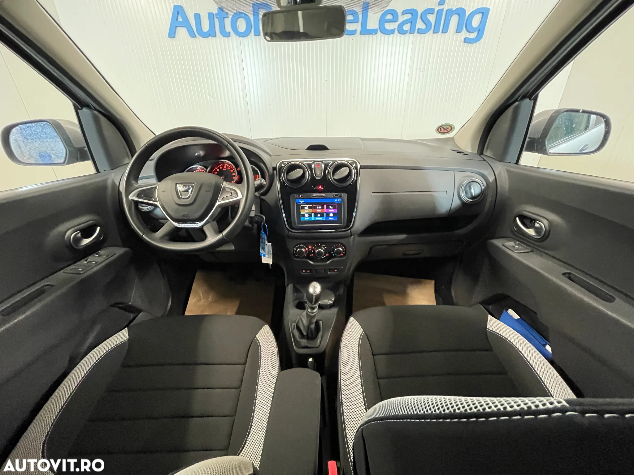 Dacia Lodgy 1.5 Blue dCi Stepway - 7