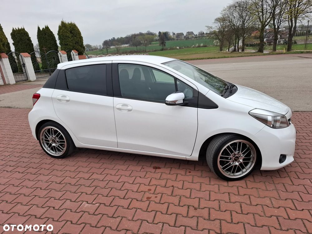 Toyota Yaris 1.33 VVT-i Edition - 4