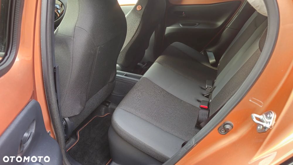 Toyota Aygo X Hybrid 1.5 Style e-CVT - 15