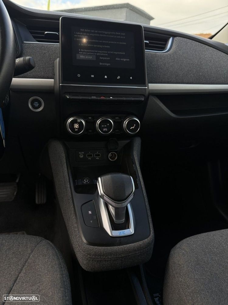Renault Zoe (c/ Bateria) Limited 50 - 6