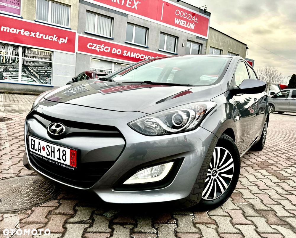 Hyundai i30 1.4 Premium - 1