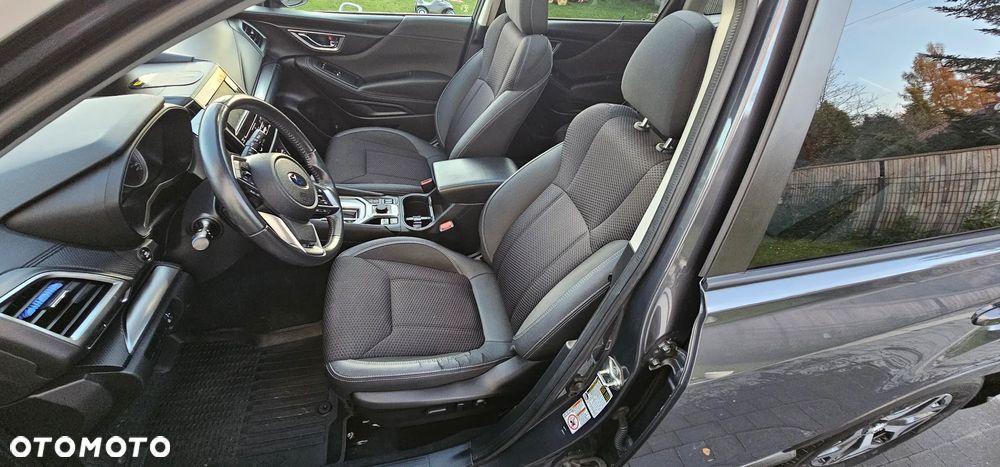 Subaru Forester 2.0 i Platinum (EyeSight) Lineartronic - 8