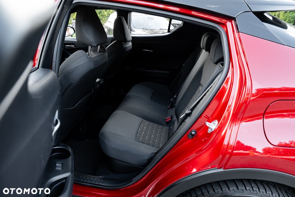 Toyota C-HR 2.0 Hybrid Team Deutschland - 20