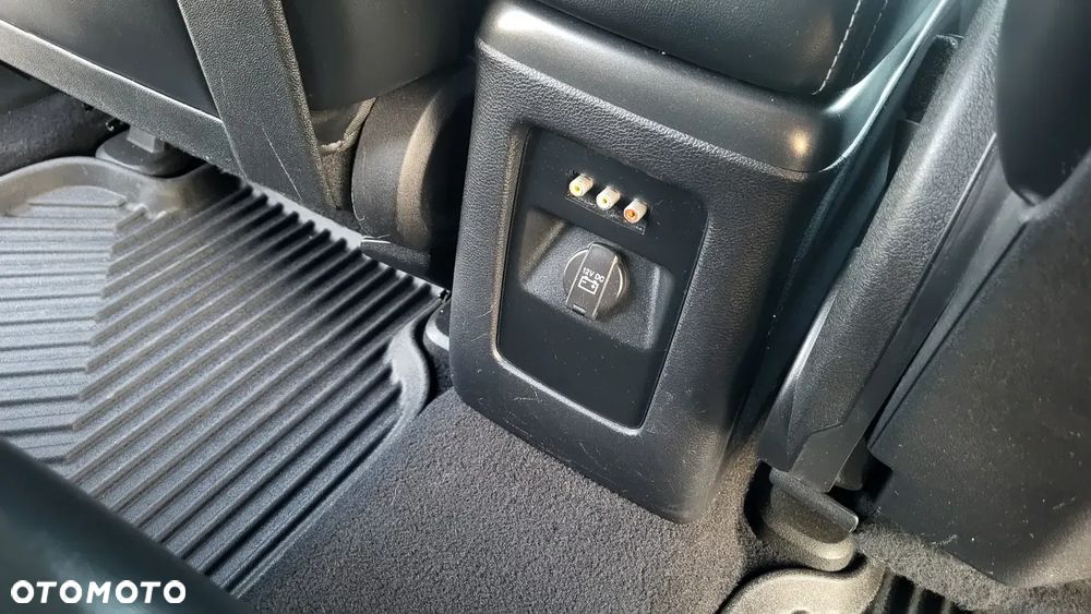 Fiat Freemont 2.0 Multijet 16V DPF Automatik Allrad Lounge - 17