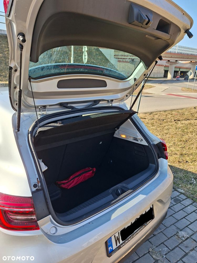 Renault Clio 1.0 TCe Zen - 12