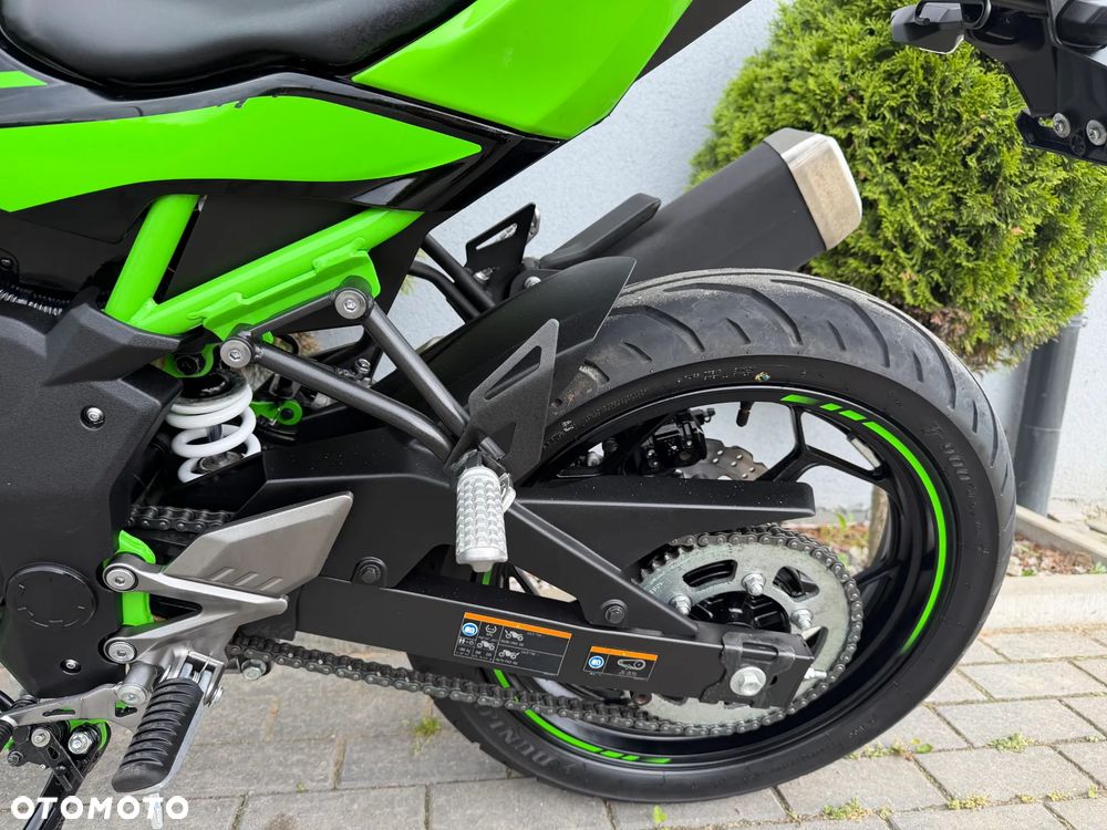 Kawasaki Ninja - 26